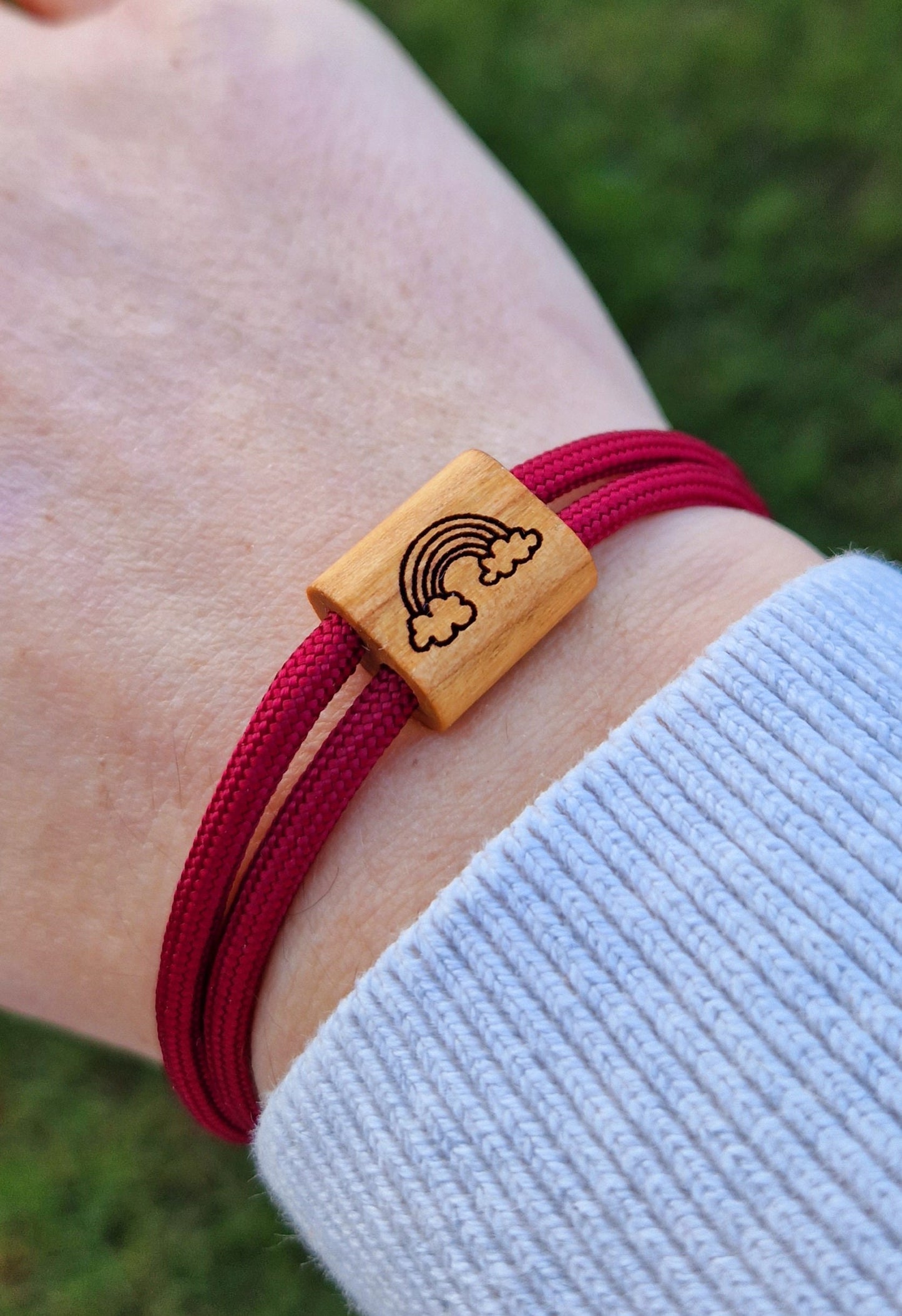 Gravur Holz Armband , Regenbogen