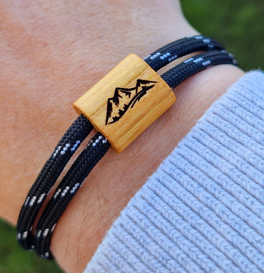 Gravur Holz Armband , Bergsteiger, Berglandschaft, Gipfelstürmer, Berge, Surfer Armband