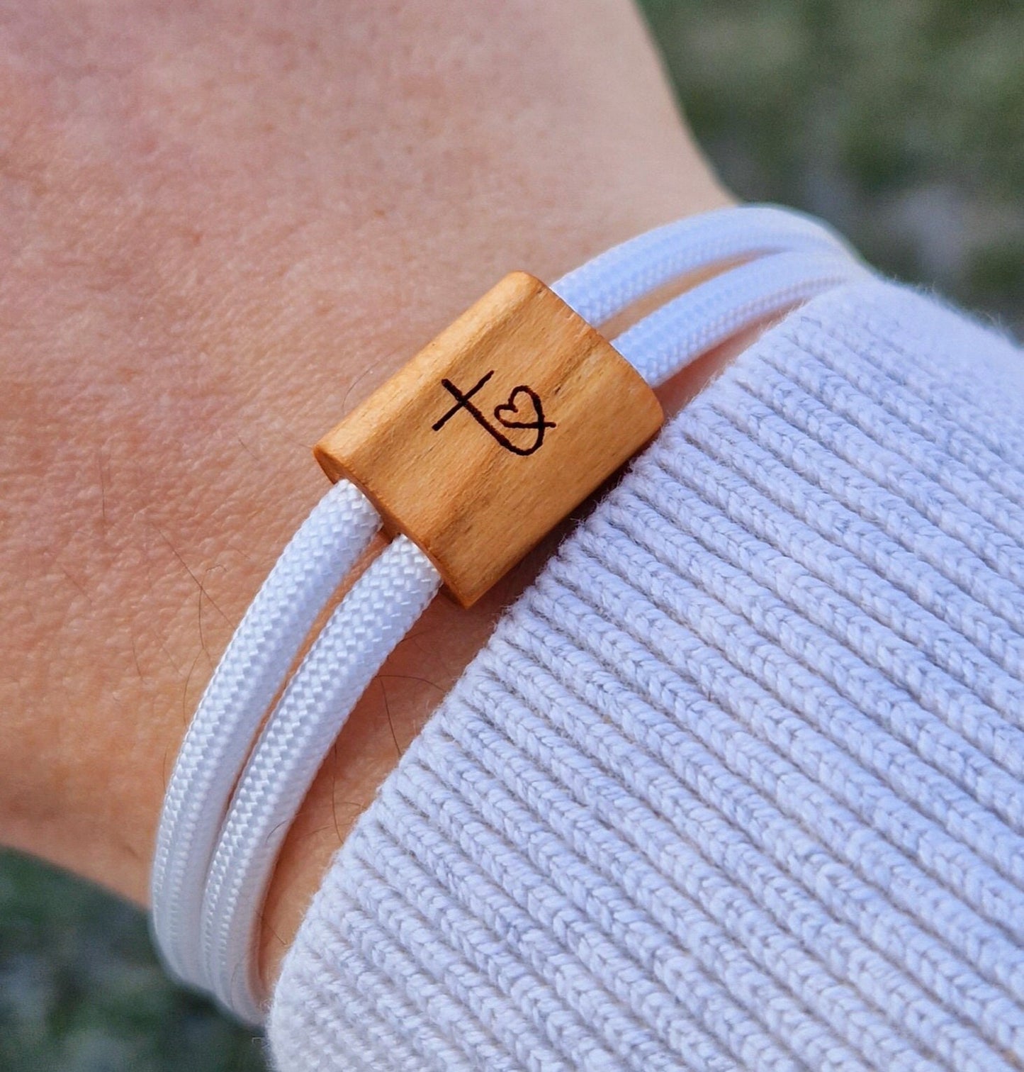 Gravur Holz Armband , Kommunion, Konfirmation, Firmung, Herz mit Kreuz